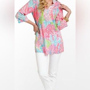 Lily Pulitzer Let's Cha Cha Sarasota
Beaded Tunic
Size: XS